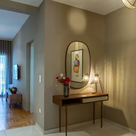 Finesse Luxury Flat Апартаменты *