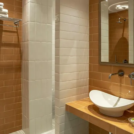 Апартаменты Finesse Luxury Flat